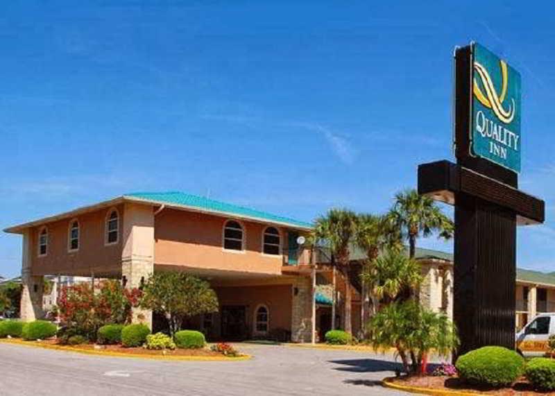 Quality Inn & Suites Orlando Airport Exterior foto